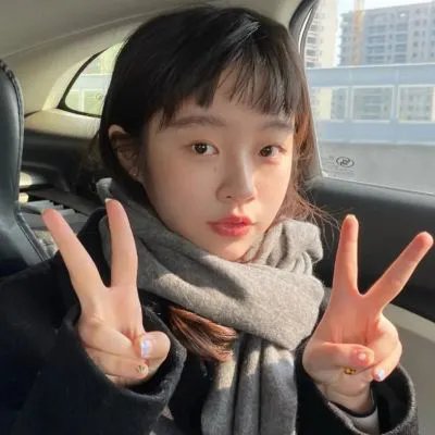男人与婴儿